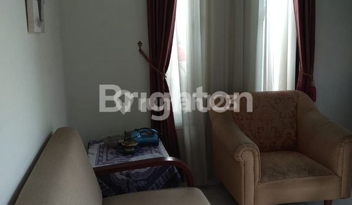 Well-Maintained Minimalist House, Ready to Occupied, Fully Furnished, Strategic Location in Tanjung Barat, Access to TB Simatupang, South Jakarta.