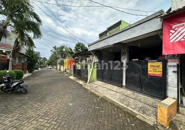 Dijual Murah Rumah di Rivaria Sawangan Depok