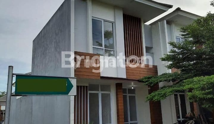Rumah 2 lantai posisi hoek dekat kampus di kawasan Garden Ville