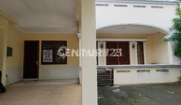 Rumah 2 Lantai Siap Huni Furnished Di Cluster Meadow Green, Lippo Cikarang