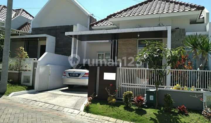 CEPAT RUMAH 1 LANTAI CANTIK & BAGUS MODERN HARGA TERJANGKAU
