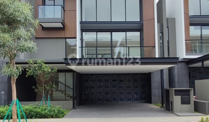 Flash Sale. Luxury home Nava Park Laurel, BSD
