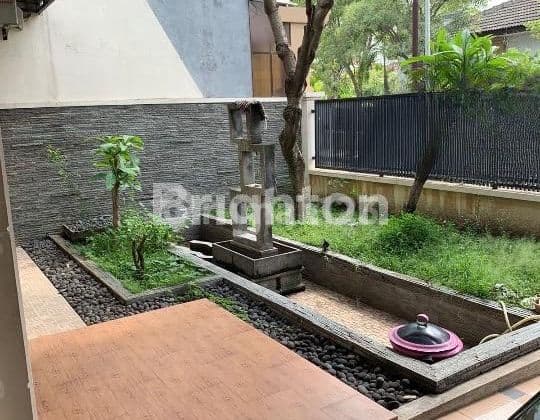 Rumah Selangkah Merr Nirwana