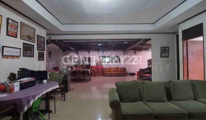 Rumah Strategis Dan Luas Di Ragunan Cilandak Jakarta Selatan S7351