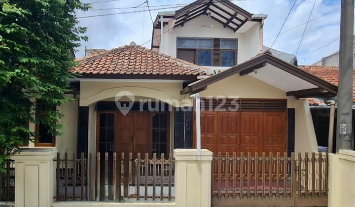 Rumah Bagus 5BR Siap Huni Di Taman Kopo Indah Bandung