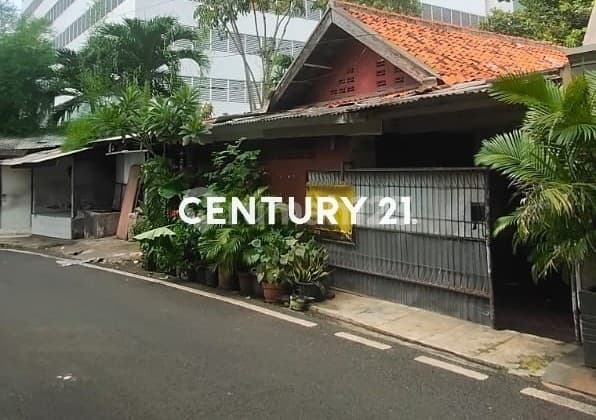 Rumah Tua Layak Huni Daerah Cempaka Putih