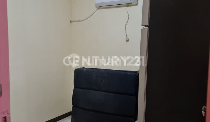 Rumah Tua Strategis Di Tanjung Duren Dalam S7381