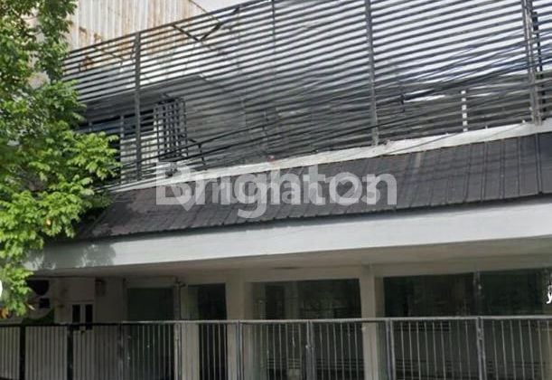 Rumah Usaha Siap Pakai Nol Jalan Area Undaan