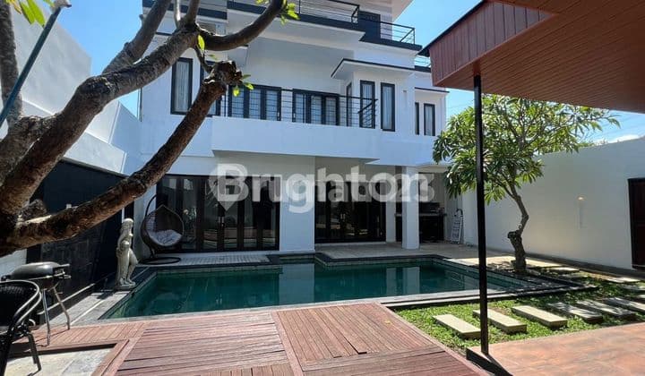 Beautiful Fully Furnished Villa in Kerobokan