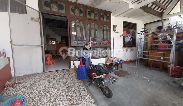 RUMAH DEKAT RS KARIADI