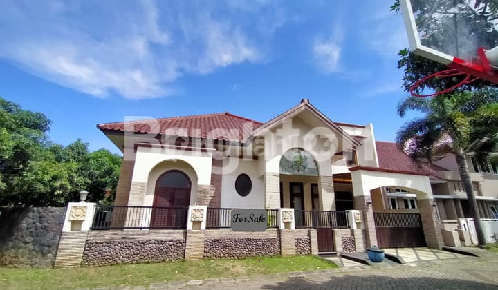 Rumah Hook Di Permata Jingga Lowokwaru Malang