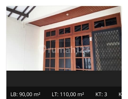 Rumah mungil bebas banjir