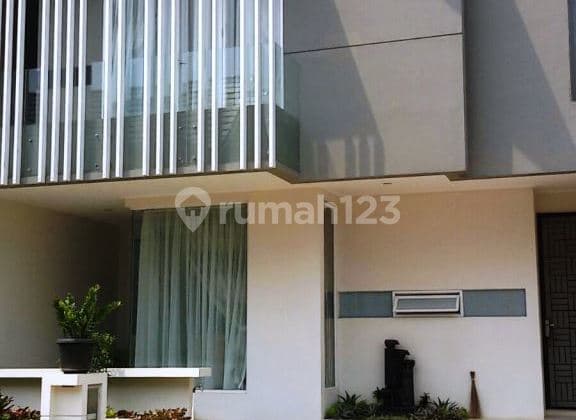 Rumah Nyaman dan Siap Huni di Discovery, Bintaro