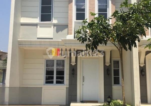 Rumah Cluster Azura Vanya Park BSD Kondisi Rapi Siap Huni