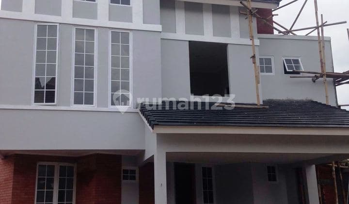 Rumah Nyaman dan Bangun Sendiri di Kawasan Discovery, Bintaro