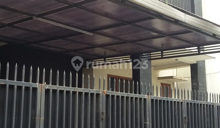 TEBET RUMAH SIAP HUNI TEBET RUMAH SIAP HUNI