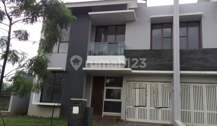 Rumah Baru Nyaman, Dekat Mall Dan Sekolahan Serta Pintu Toll