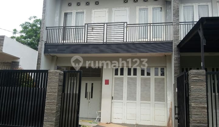 Rumah Bgus Di Dlm Komplek