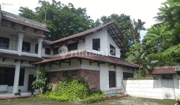 rumah hoek strategis pinggir jalan utama jendral Ahmad Yani bogor