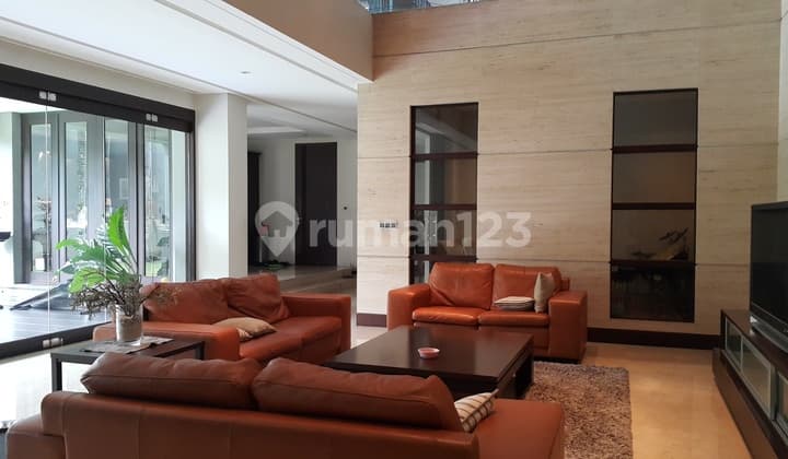 Turun Harga Rumah 2 Lantai Sayap Cipaganti, Lux Banget