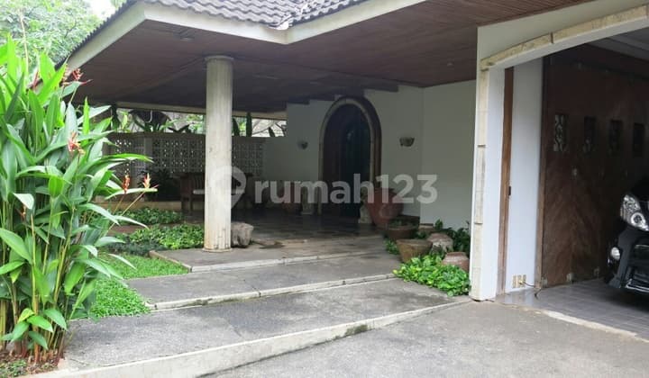 Rumah 2lantai siap huni lokasi tenang... di Area Puri Mutiara