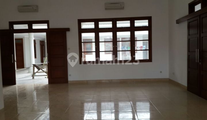 Rumah lokasi strategis