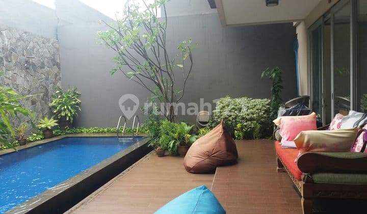 Rumah Dalam Kompleks Siap Huni Dengan Bangunan Cukup Kokoh @LOKA INDAH - Mampang Prapatan - Buncit