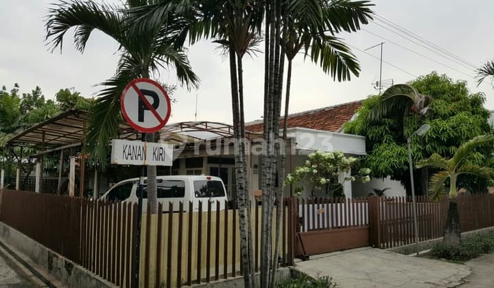 Rumah di Rawamangun