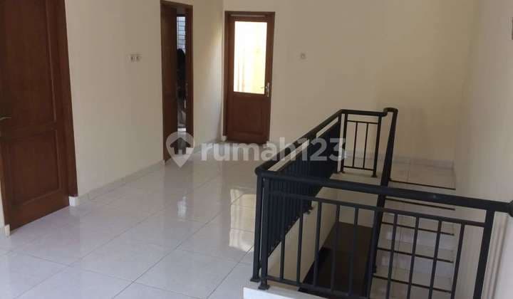 Town House Green Damai berlokasi di Jl. Damai, Ciganjur Jakarta Selatan