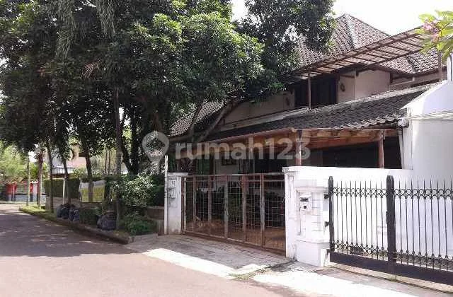 Rumah Huk di Vila Delima Lebak Bulus Rumah Huk di Vila Delima Lebak Bulus