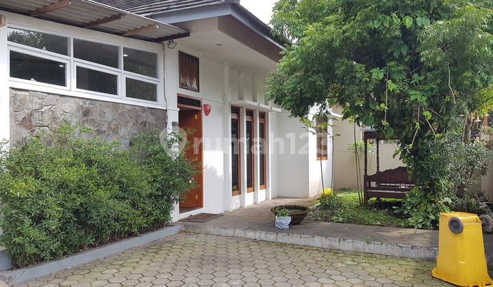 Villa Lembang Dekat De Ranch, Rp 2,5 M