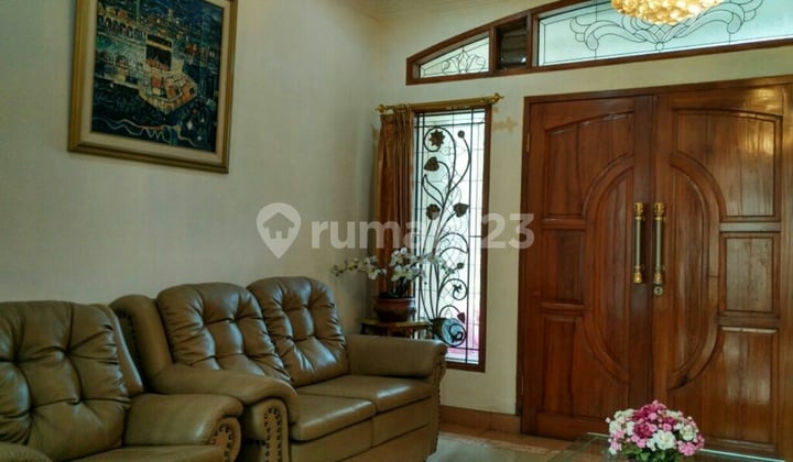 Rumah Lux di Gegerkalong Hilir