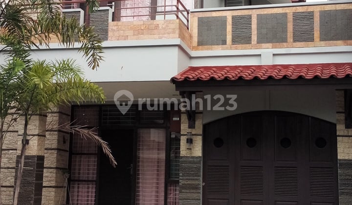 Nyaman, bebas banjir, dekat pintu toll/ pusat perbelanjaan &sekolahan