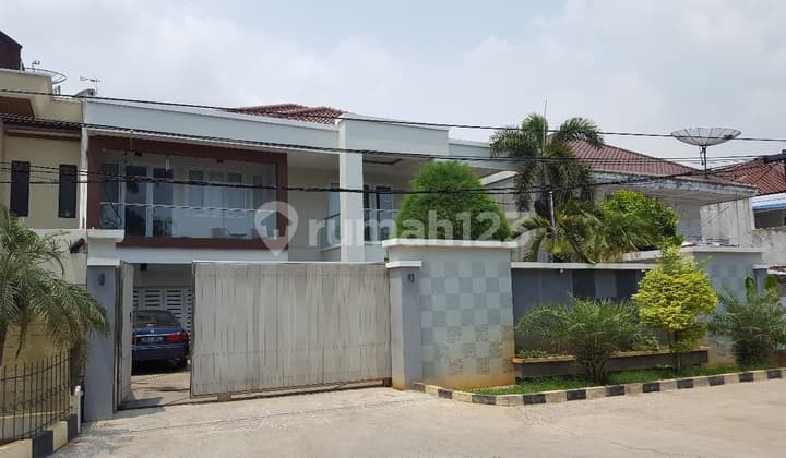 Rumah Modern Siap Huni Di Green Garden Jakarta Barat