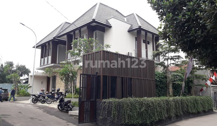 Rumah Cluster Baru Di Dewi Sartika Aman Dan Nyaman