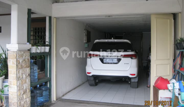 Rumah Rapi Siap Huni di H. Achsan Moch Toha Bandung