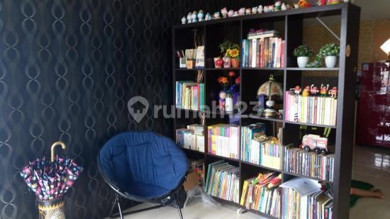 Kost Baru + Rumah 2 lantai, 28 + 4 Kamar di Gunung Sari, Posisi Strategis