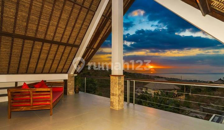 H23 Rumah Bagus Furnished Sertifikat Hak Milik di Temukus, Buleleng