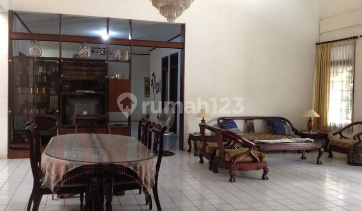 Rumah Murah 2 Kavling di Jalan Utama Bagus Buat Usaha di Jatibening Dekat LRT (Ny)