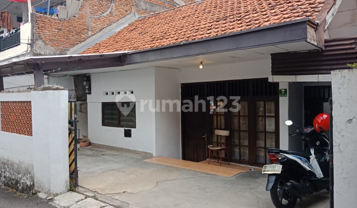 RUMAH LAMA HITUNG TANAH LOKASI TEBET