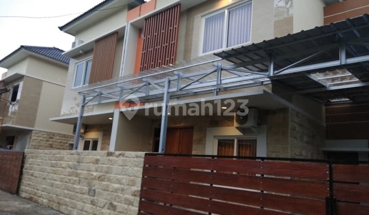 RUMAH CANTIK JL KALIURANG KM12