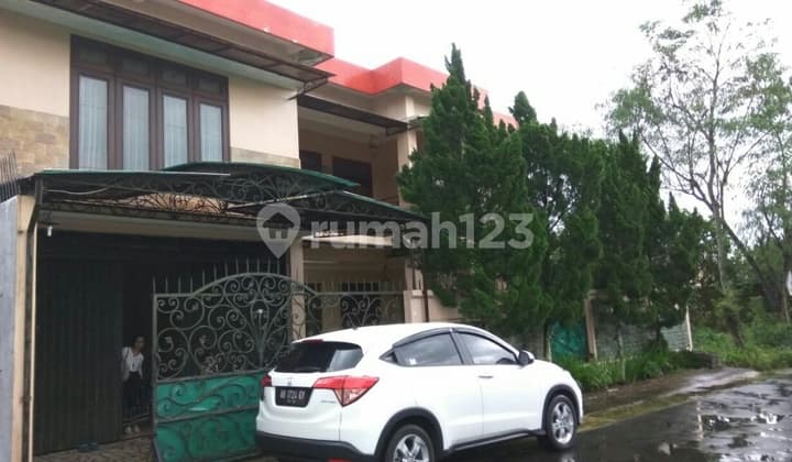 LUXURY STRATEGIC HOUSE