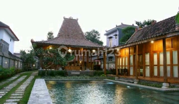 RUMAH JOGLO MEWAH
