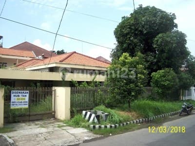 Rumah di Jemursari Selatan, ukuran 15x40M, Row Jalan Lebar, bisa untuk Rumah Tinggal / Kantor / Usaha - TAN -