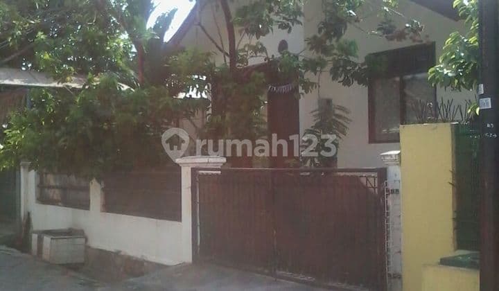 RUMAH DI BARATA KARYA