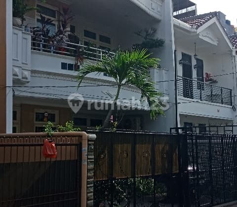 Rumah Cantik Taman Tirta Sunter Tahap 2, luas 6X20 M2 Termurah, Akses jalan 2 mobil, jalan Conblock Rapi