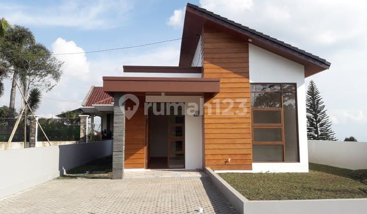Rumah Syariah Nuansa Villa Di Lokasi Sejuk Dataran Tinggi Lembang