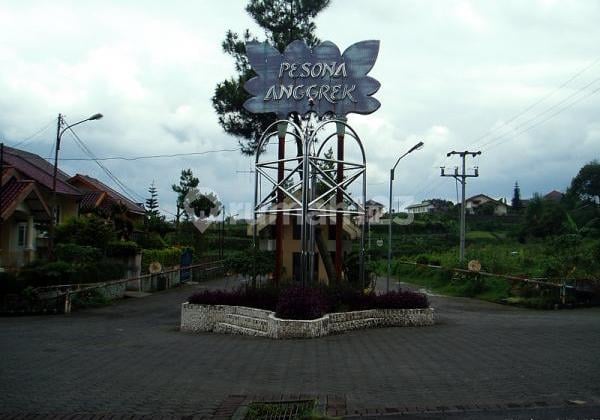 Dijual Villa Pesona Anggrek Lokasi Strategis Puncak Bogor Jawa Barat Dijual Villa Pesona Anggrek Lokasi Strategis Puncak Bogor Jawa Barat