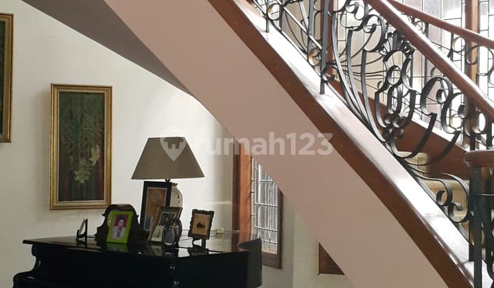 Rumah tinggal dekat Antasari Sekolah Mentari.