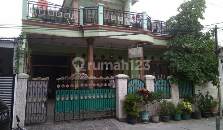 Rumah belakang kantor walikota jakarta utara